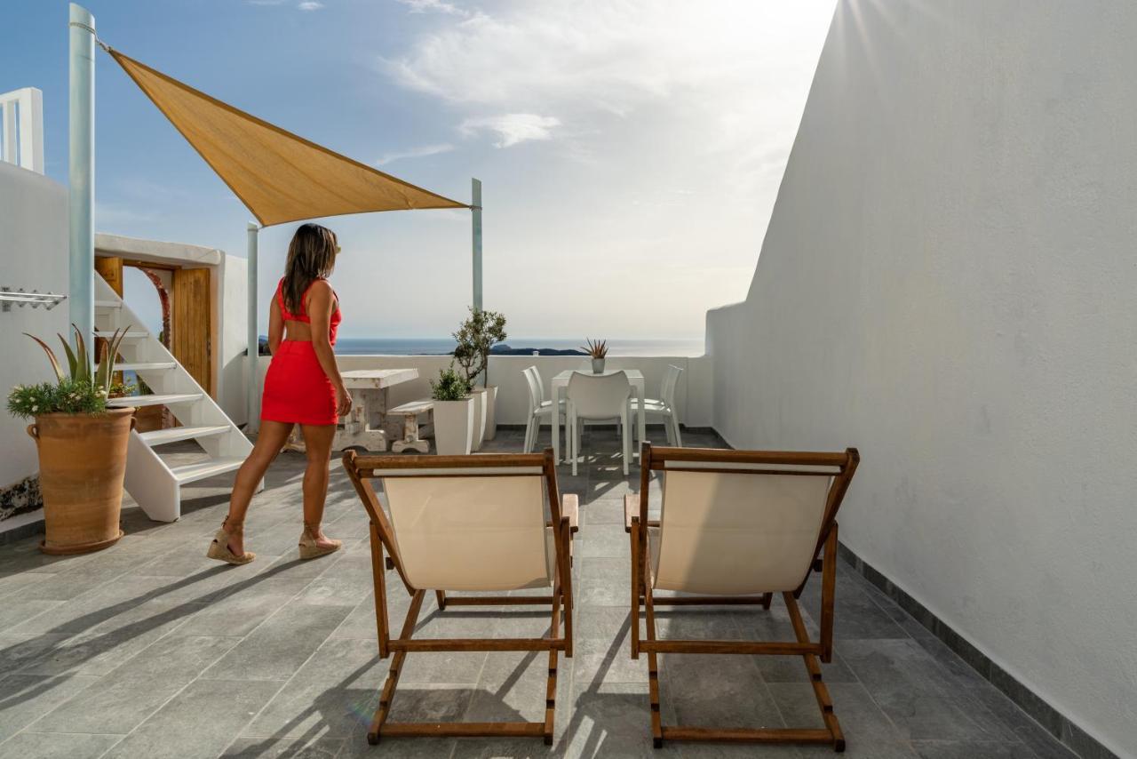 Akron Cliff Suite Fira  Exteriér fotografie