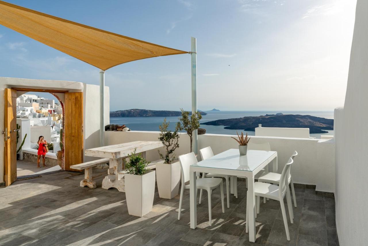 Akron Cliff Suite Fira  Exteriér fotografie